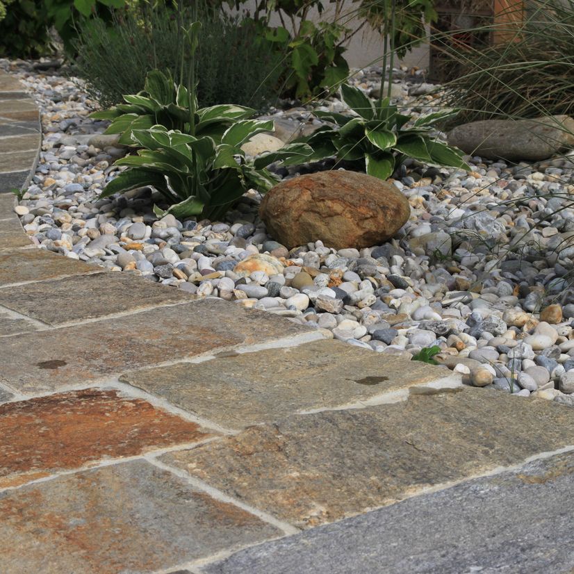 Natursteine im Garten 