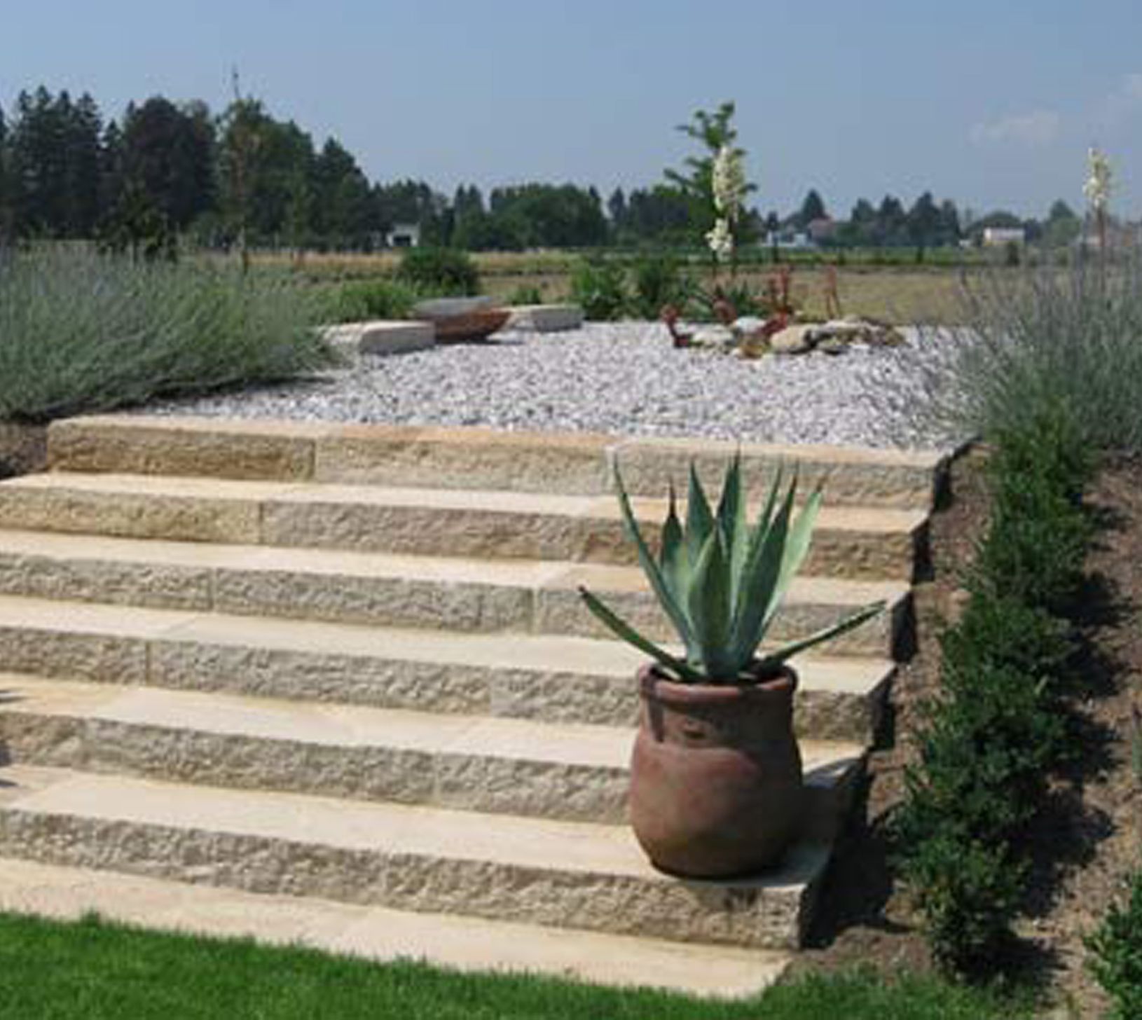 Natursteine im Garten 