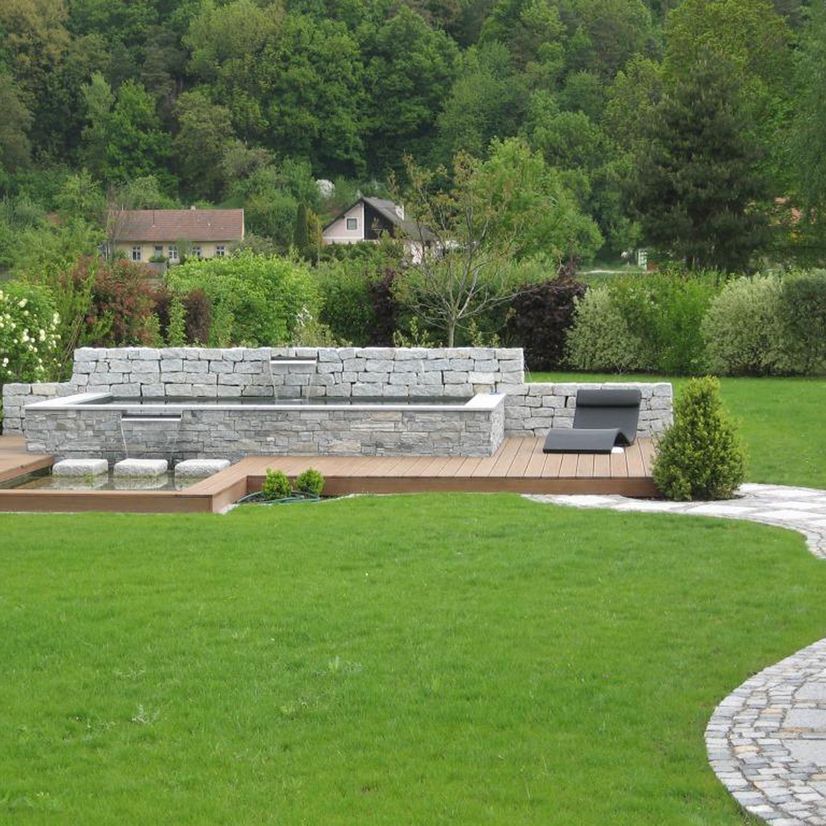 Natursteine im Garten 