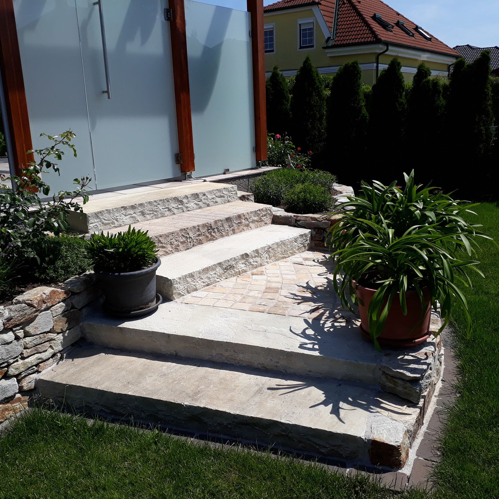Natursteine im Garten 